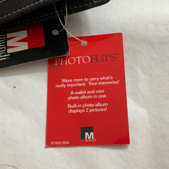 Mundi Photo Flips Leather Wallet - Picture 6 of 7